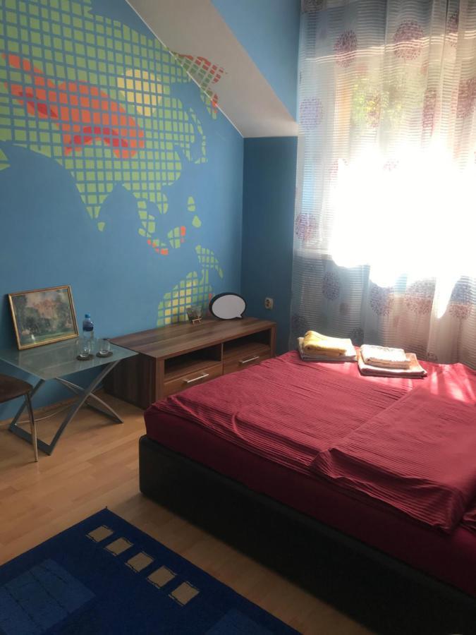 Dom Otwarty Dla Gosci Lägenhet Gdynia Exteriör bild